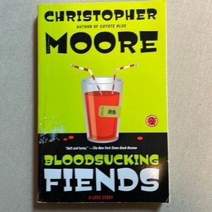 🌈2/$8  Bloodsucking Fiends: A Love Story#1 in A Love Story Series